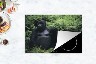 Herdabdeckplatte - 78x52 cm - Ein riesiger Gorilla in einem grünen Regenwald