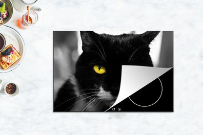 Herdabdeckplatte - 78x52 cm - Schwarz-Weiß-Foto des Kopfes einer schwarzen Katze mit