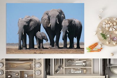 Herdabdeckplatte - 80x52 cm - Vier Elefanten unter einem blauen Himmel