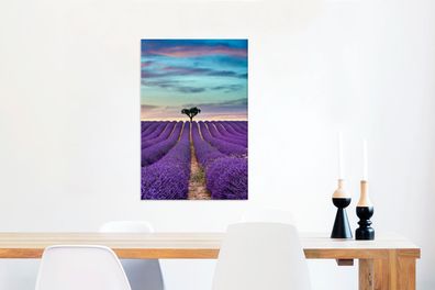 Leinwandbilder - 40x60 cm - Lavendelfeld bei Sonnenuntergang mit Baum am Horizont