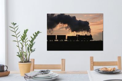 Leinwandbilder - 60x40 cm - Eine Dampflokomotive bei Sonnenuntergang (Gr. 60x40 cm)
