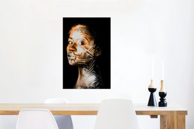 Glasbilder - 60x90 cm - Frau - Muster - Weiß (Gr. 60x90 cm)