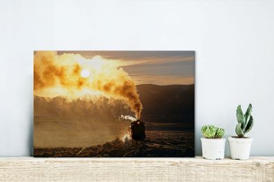 Leinwandbilder - 30x20 cm - Ein Sonnenuntergang hinter der Dampflokomotive