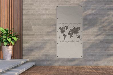 Gartenposter - 100x200 cm - Sprichwörter - Zitate - Die einzige Reise, die du bereuen
