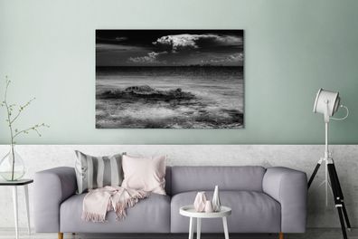 Leinwandbilder - 120x80 cm - Skyline Cancun mit klarem Wasser, Mexiko - Schwarz und W