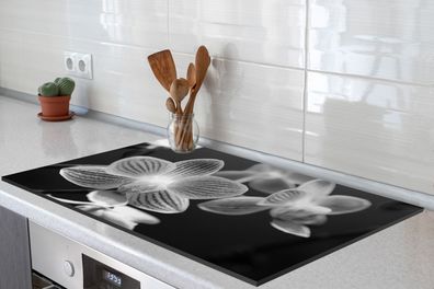 Herdabdeckplatte - 90x52 cm - Orchideenblüte - schwarz und weiß