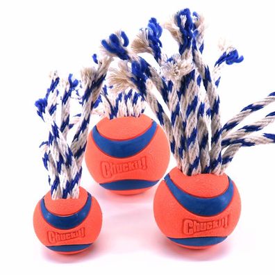 Chuckit! Ultra Toss - Ball mit Seil - Apportierspielzeug Wurfseil Zerrspielzeug