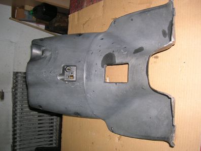 Aprilia SR50 Beinschild