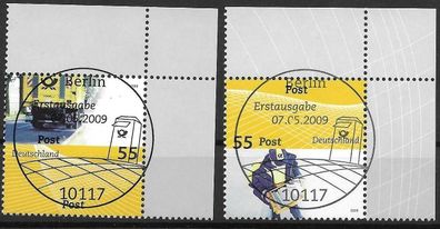 Bund Nr. 2733/34, Ecke 2, SST. Berlin, siehe Bild.