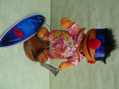Sesamstrasse Ernie mit Surfboard Jim Henson Junior Toys (C) 2000 ca 28 cm groß