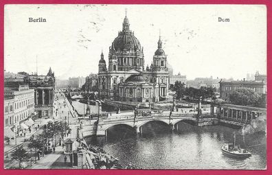 Postkarte Berlin Dom, gelaufen 1918, Freistempel, siehe Bild.