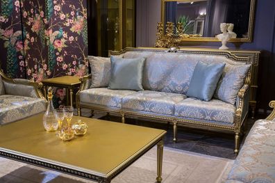 Casa Padrino Luxus Barock Sofa Hellblau / Gold 206 x 72 x H. 103 cm - Wohnzimmer Sofa