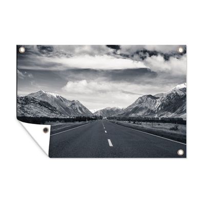 Outdoor-Poster Gartenposter 90x60 cm Schwarz und weiß - Berg - Straße (Gr. 90x60 cm)