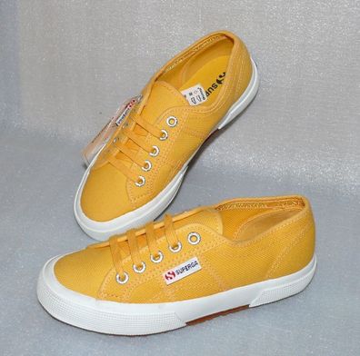Superga 2750 COTU Classic Canvas Schuhe Freizeit Sneaker Gr 35 UK 2,5 Gelb Weiß