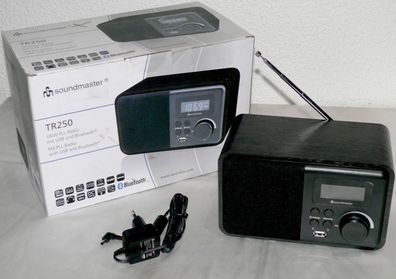 Soundmaster TR250 Mobile Digital Radio Bluetooth USB UKW LCD PLL UHR SLEEP BLK