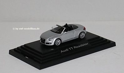 5010500512 Wiking Dealer-Edition - Audi TT Roadster 2006 - silbermetallic. 1:87