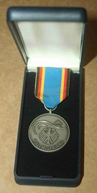 Fluthilfe-Medaille 2002 im Etui