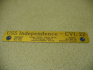 Namensschild für Modellständer mit Daten - USS Independence CVL22