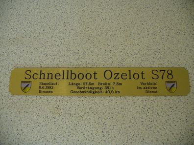 Namensschild für Modellständer mit Daten - Schnellboot Ozelot S78