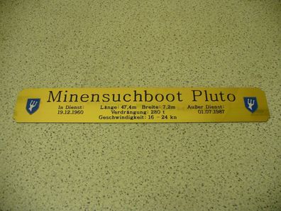 Namensschild für Modellständer mit Daten - Minensuchboot Pluto