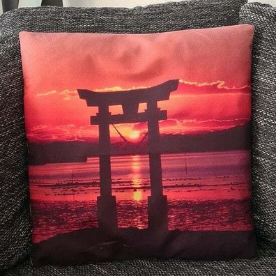 Kissenbezug Japan Itsukushima-Schrein bei Sonnenuntergang - 45cm x 45cm