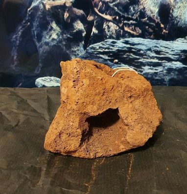 Hobby Lava Stein 3 Loch 12x11x14cm Stein für Welse, Fische, Aquarium, Deko