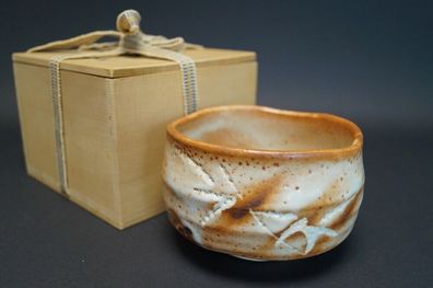 Handgetöpferte Japanische Teeschale Chawan Shino Keramik Japan tea bowl 5269