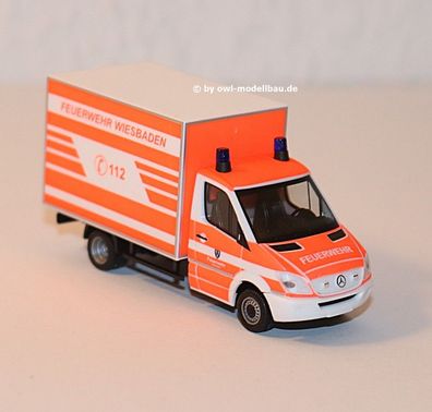 Herpa 094511 - Mercedes-Benz Sprinter Koffer - Feuerwehr Wiesbaden. 1:87