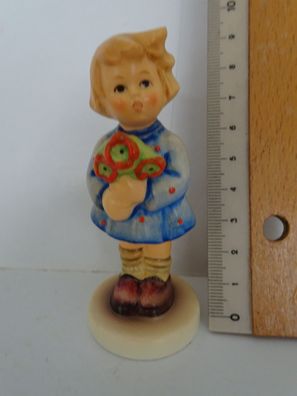 Hummel-Porzellanfigur Goebel Mädchen Blumenstrauß 239/ A 1967