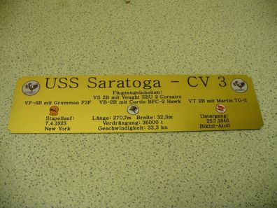 Hohes Namensschild mit zusätzlichen Daten für Modellständer - USS Saratoga CV3
