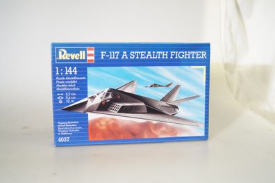1:72 Revell 4037 Lockheed Stealth Fighter, neuw./ ovp
