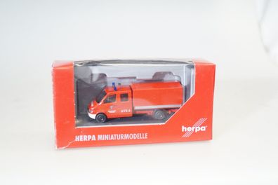 1:87 Herpa 046329 MB Sprinter Fw Wiesbaden, neu