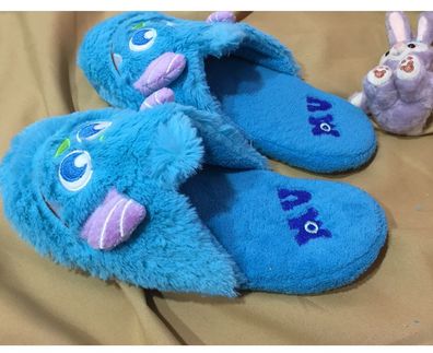 Damen Herren James P. Sullivan University Hausschuhe Warm Slippers Blau