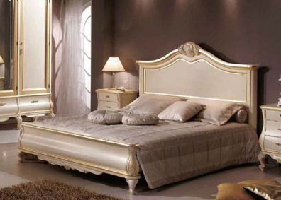 Casa Padrino Luxus Barock Doppelbett Cremefarben / Gold - Prunkvolles Massivholz Bett