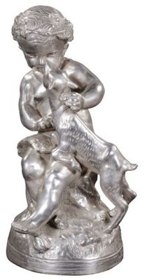 Casa Padrino Luxus Bronzefigur Engel mit Lamm Silber 21 x 20 x H. 38 cm - Deko Bronze