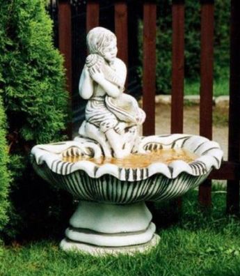 Casa Padrino Jugendstil Springbrunnen Mädchen mit Muschel Weiß / Grau 75 x 70 x H. 87