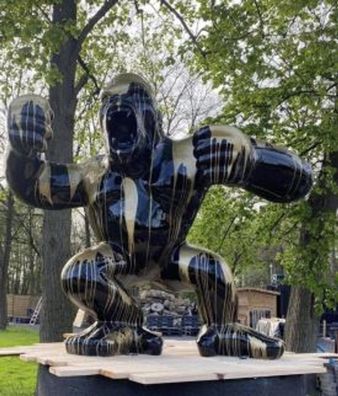 Riesige Casa Padrino XXL Designer Deko Skulptur Gorilla Affe Schwarz / Gold 180 x H.
