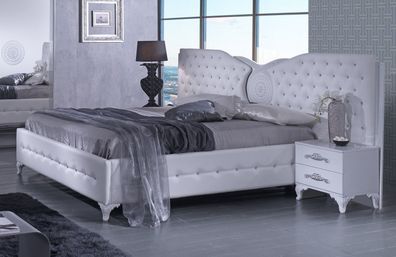 Modernes Doppelbett Antalia mit Polsterung aus Kunstleder in Weiß / Silber