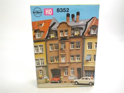 E443 Kibri H0 8352 Gebäude Bausatz Wohnhaus Stadthaus Reihenhaus Altstadt