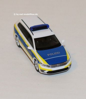Herpa 932691 - VW Passat Variant GTE - Polizei Hannover. 1:87