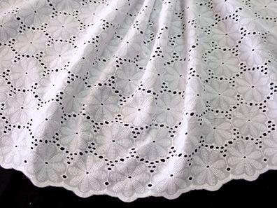 0,5m Baumwolle-Webware, Lochstickerei- Jana, 130 cm breit, weiß
