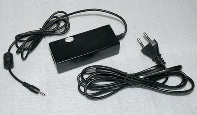 Teknika T7000DX AC Trafo Adaptor Ladegerät Netz teil stecker 12V 3A 3,3 - 1,9 mm
