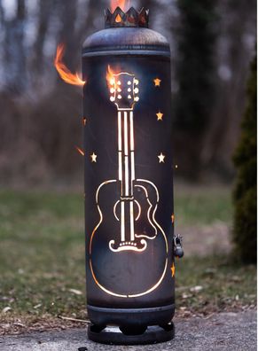 Feuerstelle Gitarre