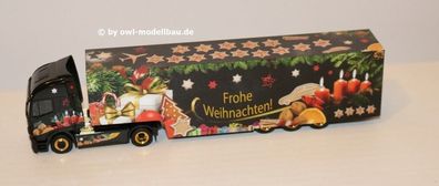Herpa 308960 - Iveco Stralis XP Koffer-Sattelzug Herpa Weihnachtstruck 2018. 1:87