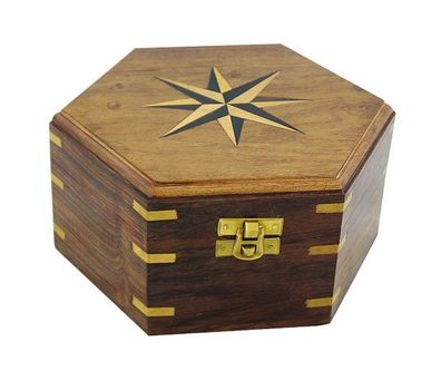 Holzbox, sechseckige Maritime Box mit Windrose Inlay und Messingecken 19 cm