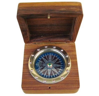 Maritimer Tischkompass, Scheiben Kompass mit Windrosenblatt in Edelholzbox