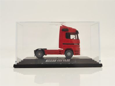 E188 Wiking H0 Modellauto MB Actros Zugmaschine 1843 Truck of the year 1997 1:87