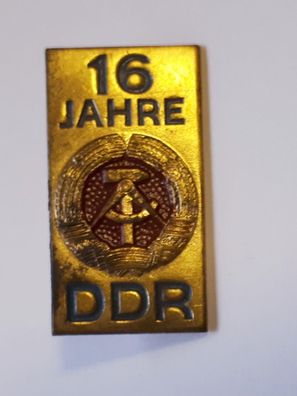 DDR Abzeichen 16 Jahre DDR