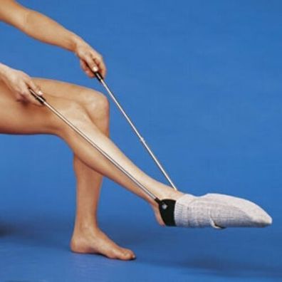 Russka Strumpfanzieher Anziehhilfe für Strümpfe Socken mit Teleskop-Schienen NEU