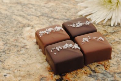 Meersalz Karamell – Milch und dunkle Schokolade